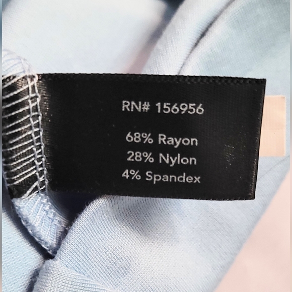 NWOT! Boston Proper Women's Light Blue Puff Sleeve Top Size Small. - Picture 5 of 6